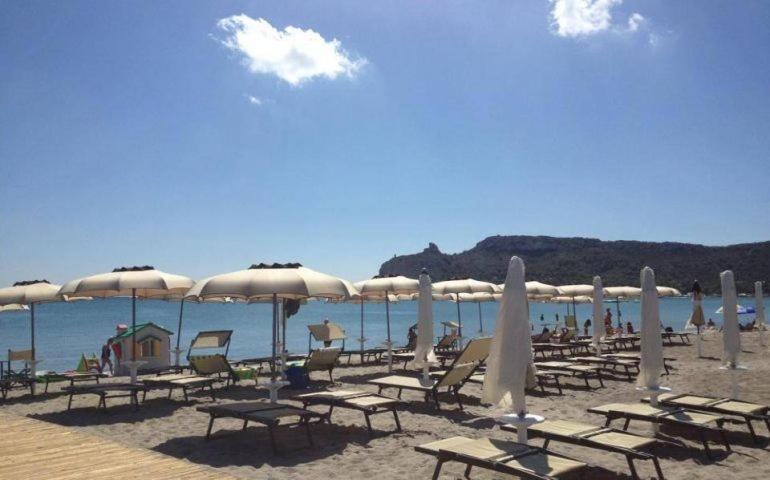 ### Appartamenti Sulla Spiaggia Al Poetto ### كالياري المظهر الخارجي الصورة